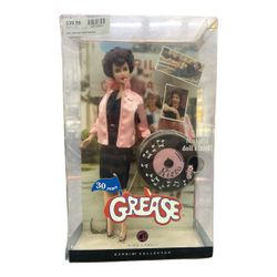 2007 GREASE RIZZO BARBIE (AZP032870)