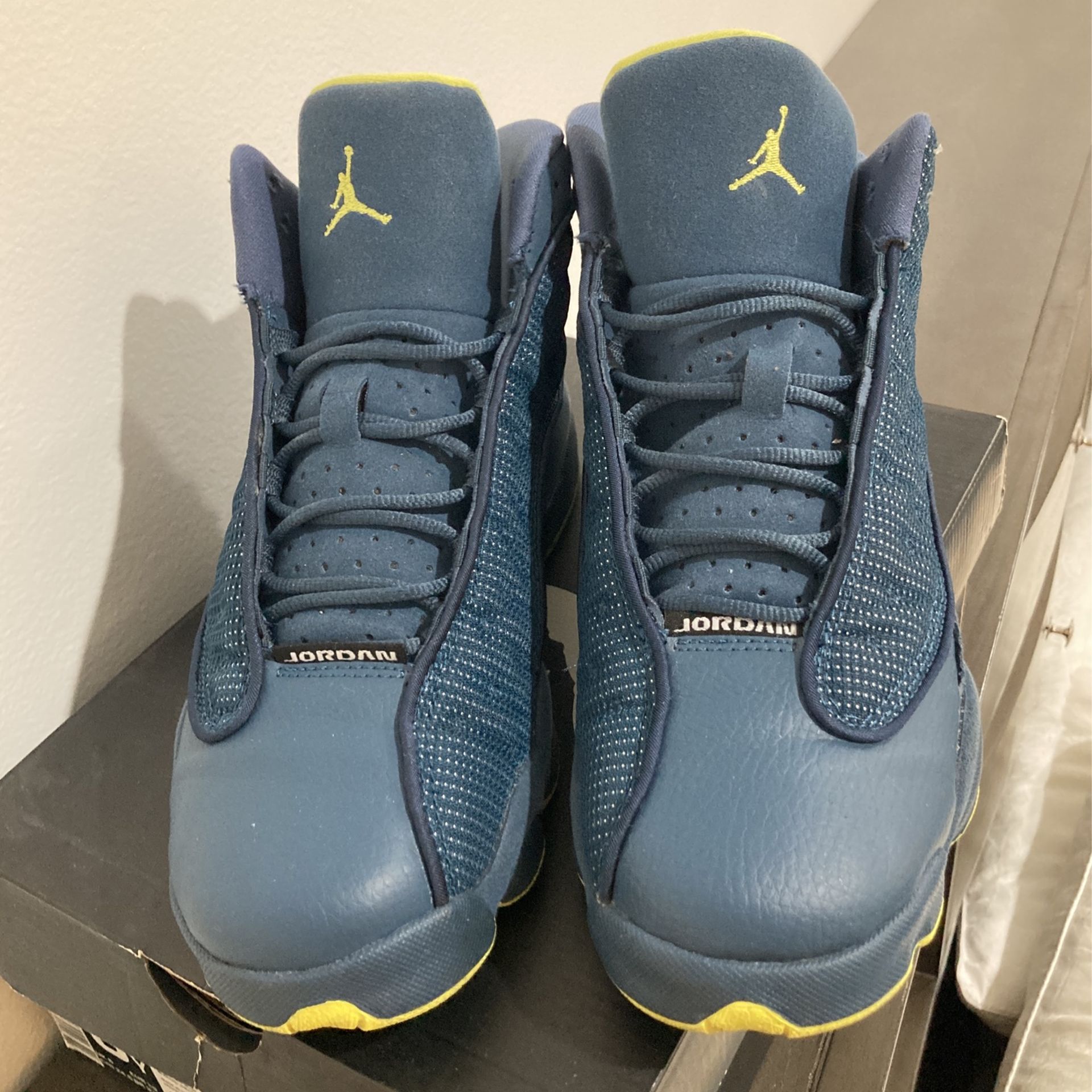 Jordan 13 Retro Squadron Blue