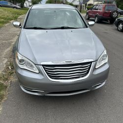 2014 Chrysler 200