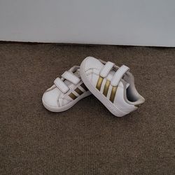 Baby Shoes Adidas Size 5.