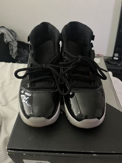 Jordan 11 jubilees size 10 Lmk 