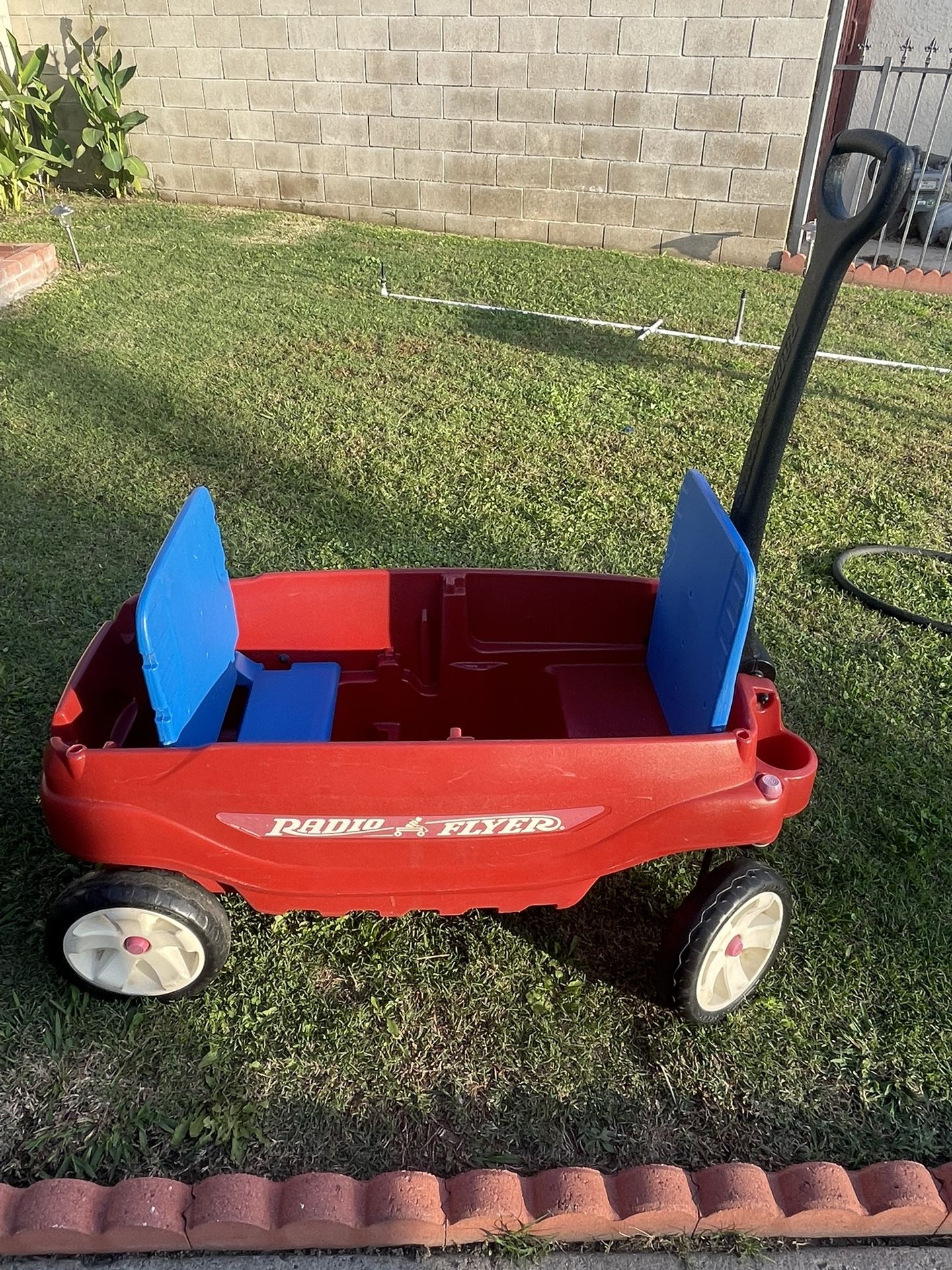Radio Flye Wagon