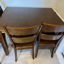 Wood Dinner Table With 4 Chairs 