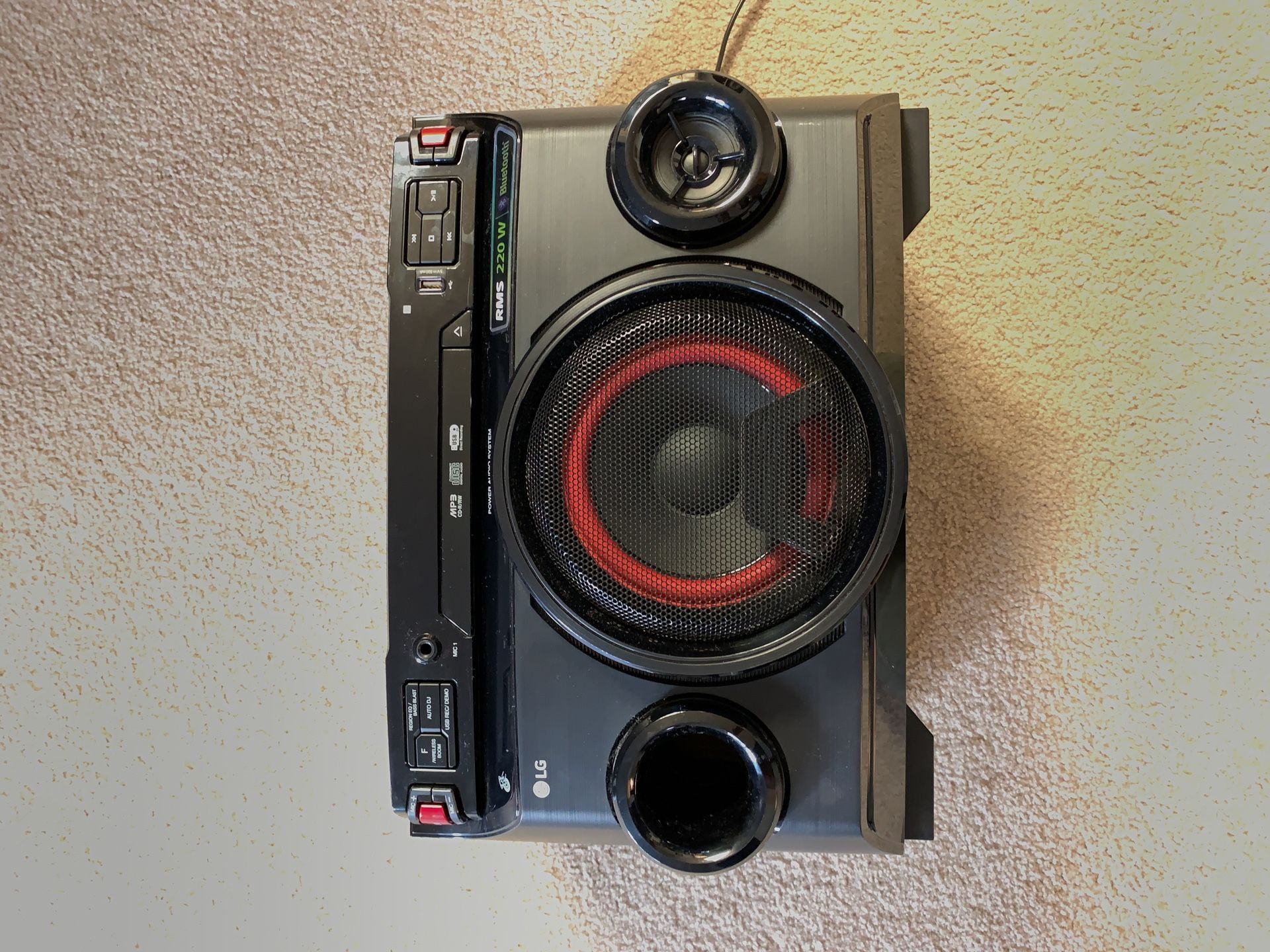 LG - XBoom Cube 220W (OM4560)