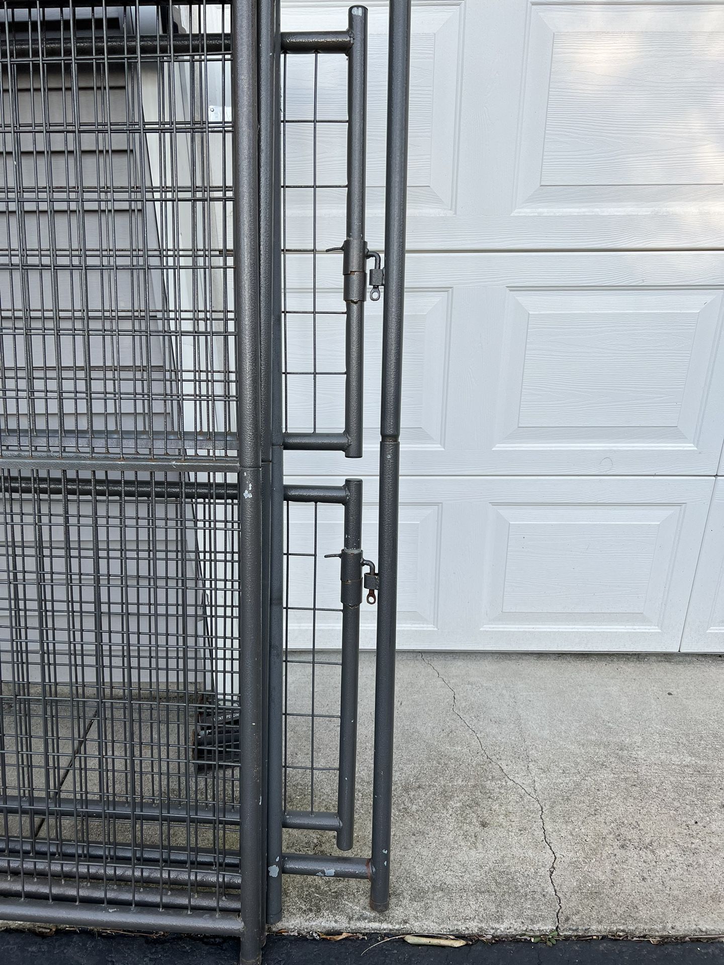Advantek Dog Kennel 5’ 6” Tall, 48” Square With Gate