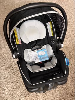 Graco SnugRide Lite LX Infant with base