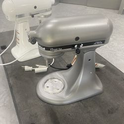 Classic Plus Kitchen Aid Mixer