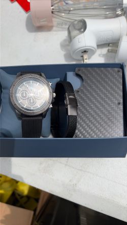 WATCH BRACELET SET NEW ONLY 15 DOLLARS