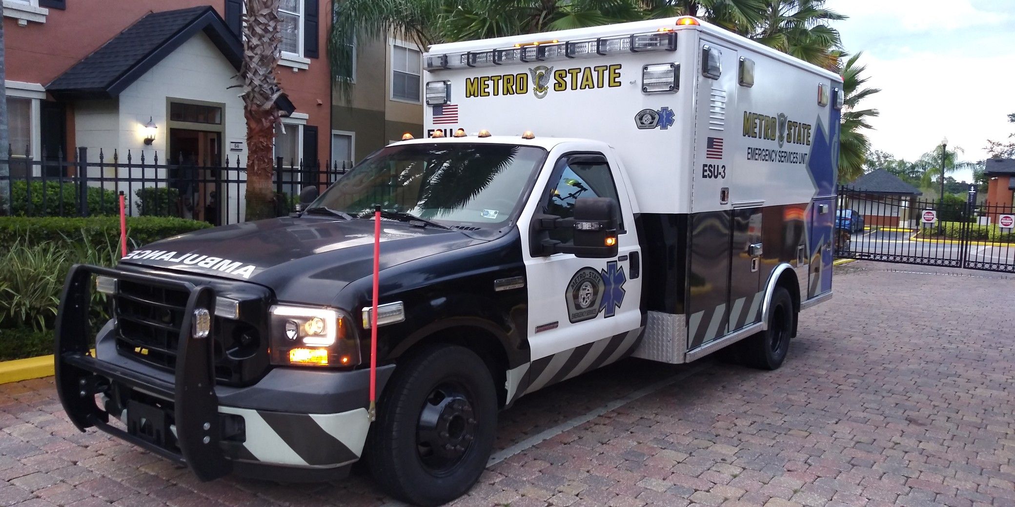 2005 Ford F350 Diesel Ambulance