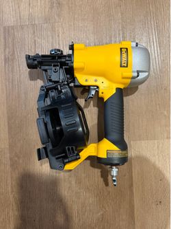 1-3/4 in. 15 Degree Pneumatic Coil Roofing Nailer