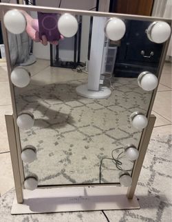 Impression Vanity