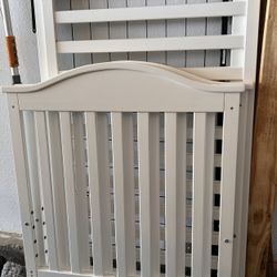 White Crib 