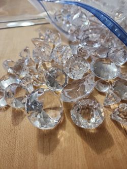 Plastic Cystal Vase Filler Or Party Items: Faux Diamonds