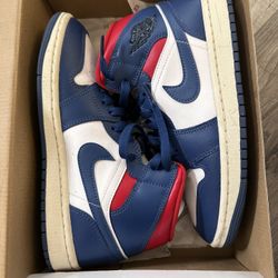 Air Jordan 1 Mid
