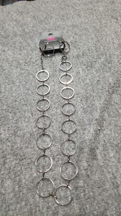 Paparazzi necklace and earrings