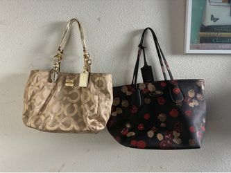 Authentic Coach like new no marks