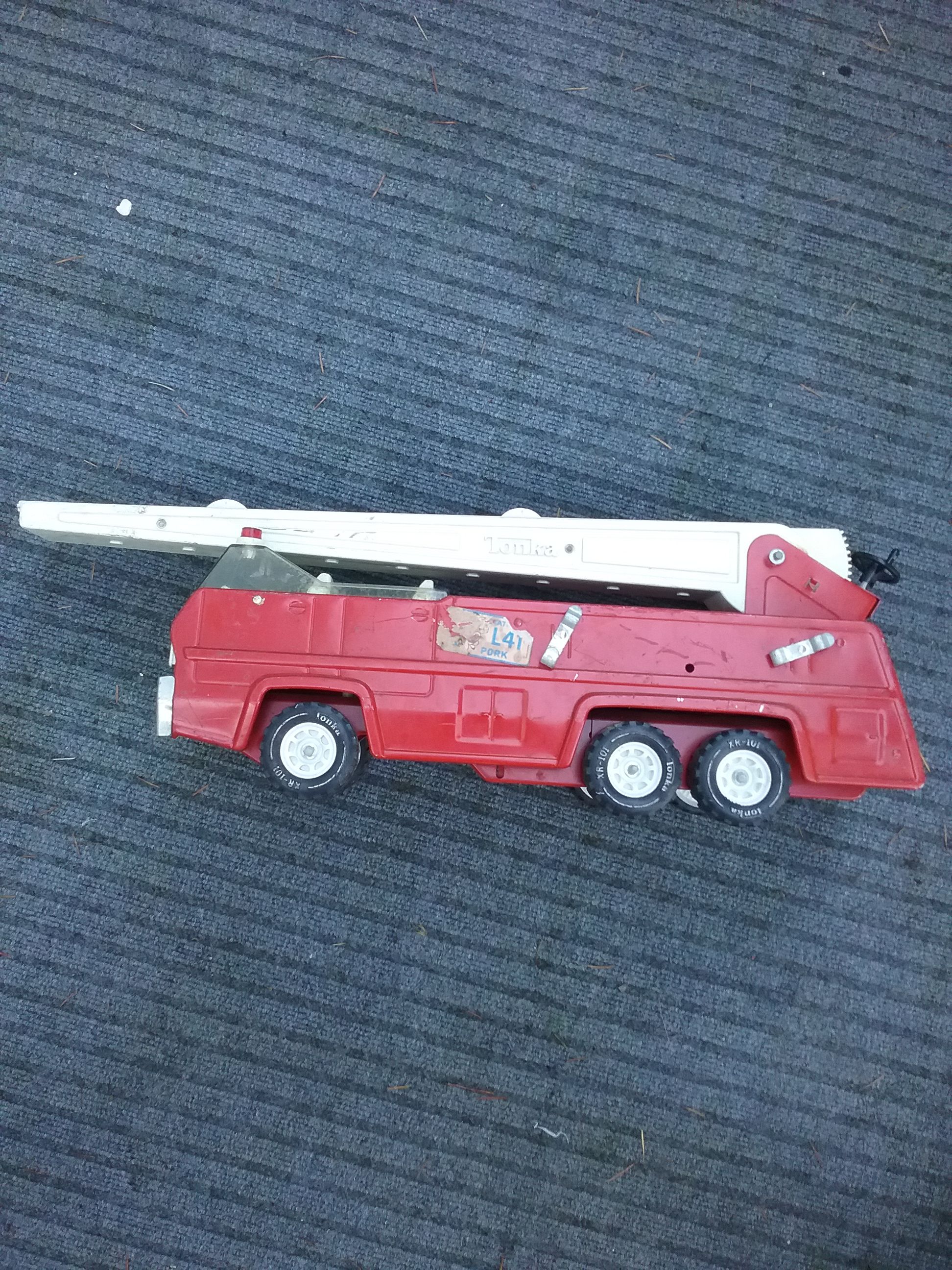 Tonka fire hotsell truck 32202