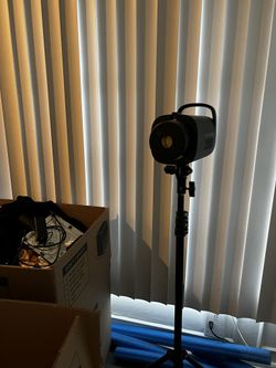 Light For content Creators