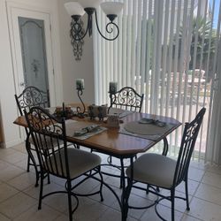 Cozy Dining Table For Eat-In Kitchen 