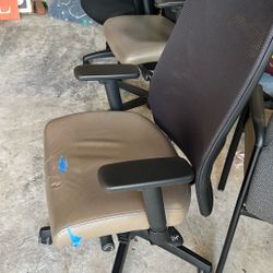 Used Office Chairs 