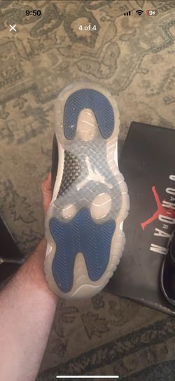 Jordan 11 Low Sz9