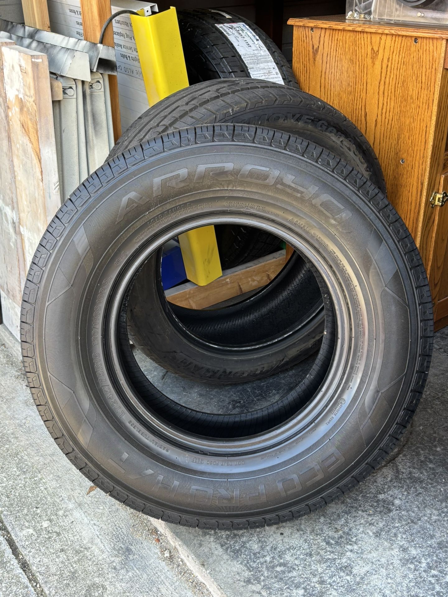 1 Used Tire Arroyo Eco Pro H/T LT245/75R16 About 50% Tread left.