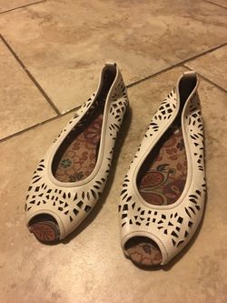 Women’s flats size 7.5