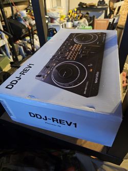 DDJ-REV1  IN BOX 