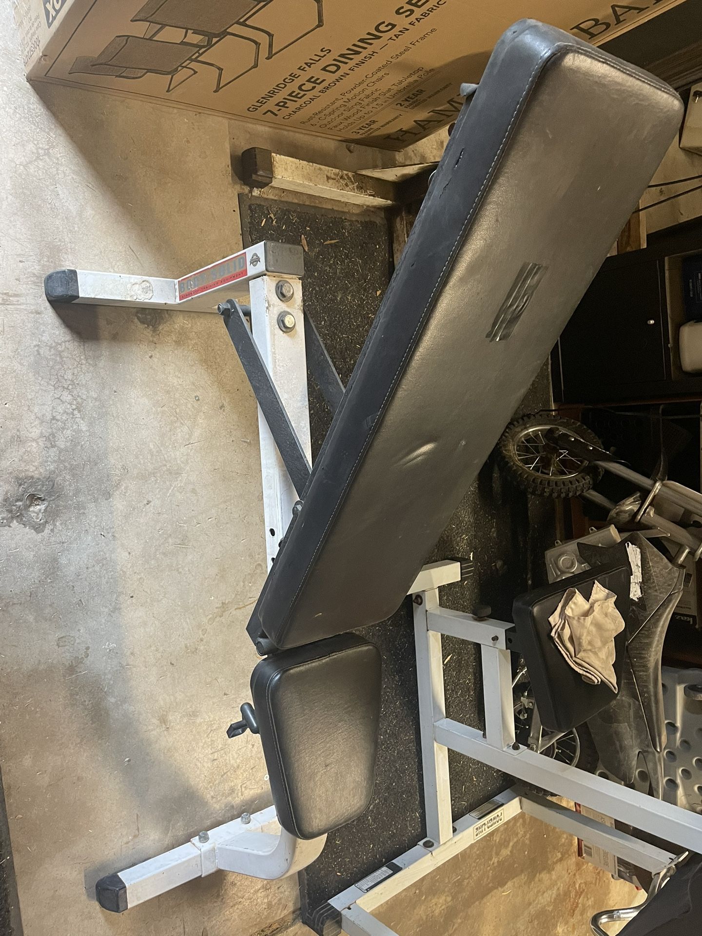 Flat / Incline Bench BodySolid