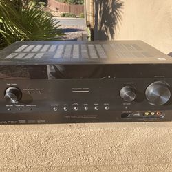 Sony 7.2 Ch Home Theater Receiver (STR-DN1020) Dolby