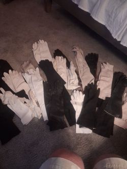Small size assorted gloves