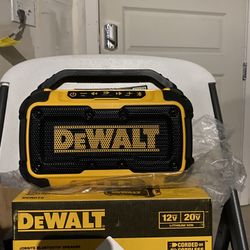 Dewalt Spider Altavoz Para Lugar De Trabajo