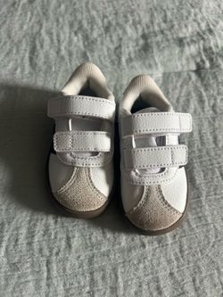 Baby addidas