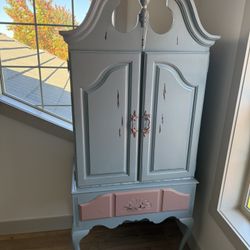 Girls Wardrobe 
