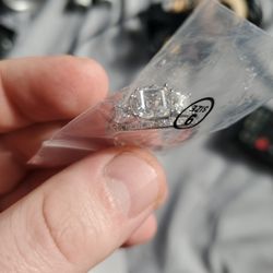 Lab Grown Moissanites Ring 