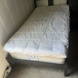Twin Bed With Memory Foam 
