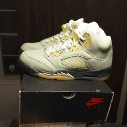 New Air Jordan 5 Retro Gs Size 5y