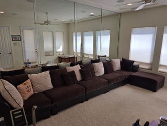 Sectional couch