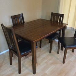 Table with four chairs