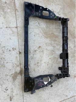 2019-2022 Jeep renegade core support