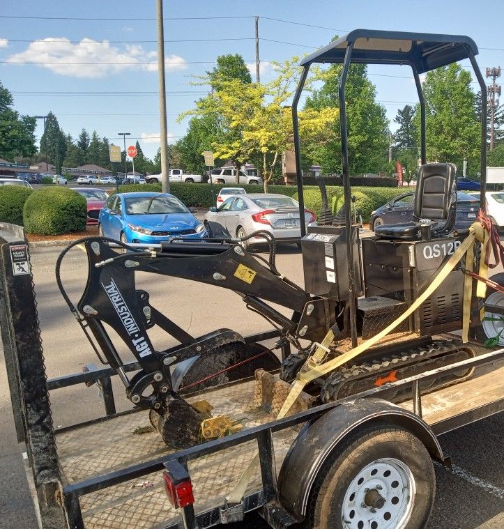 Qs12r Chinese Excavator