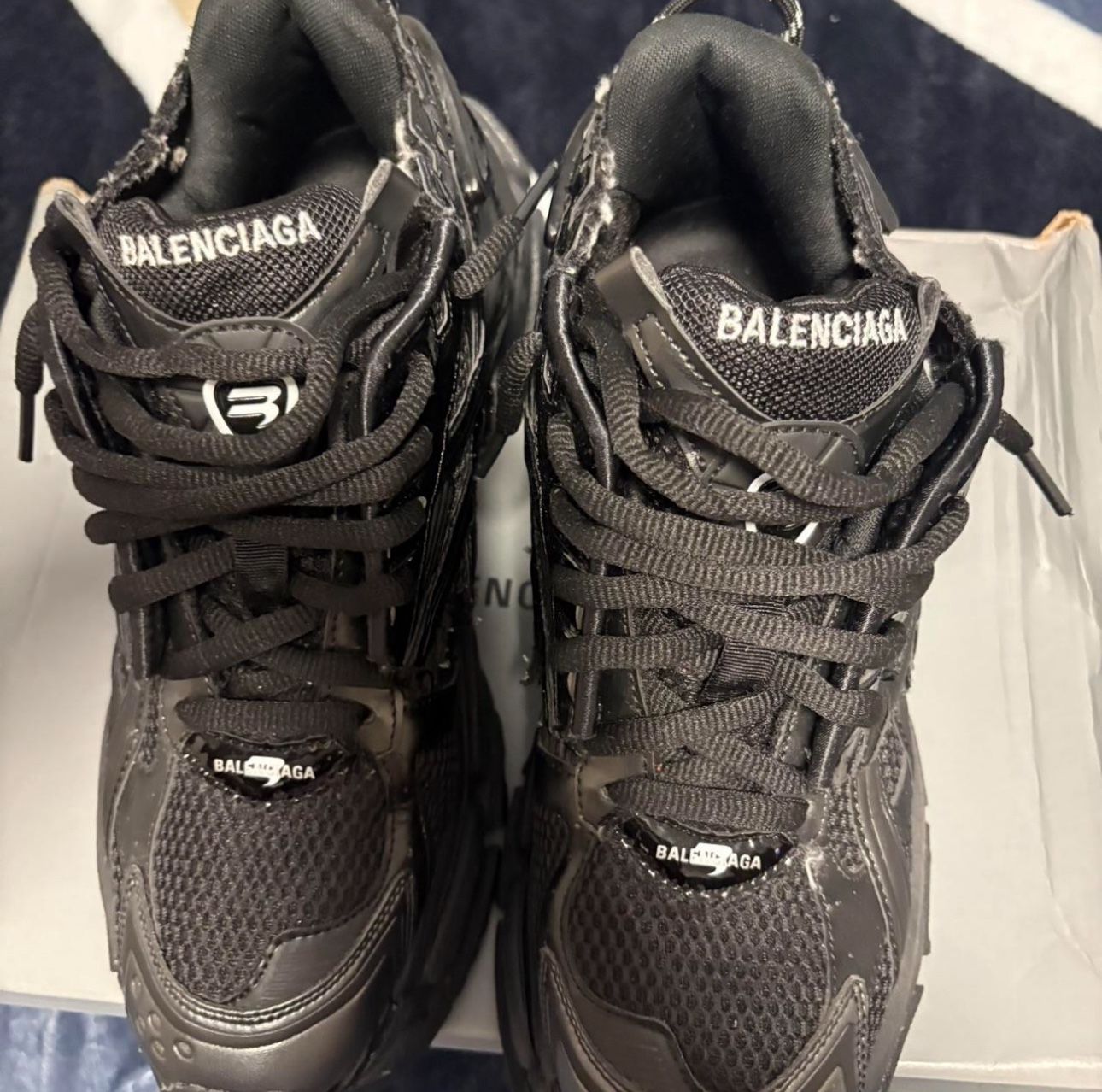 balenciaga runners