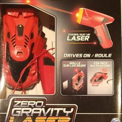 Airhogs Zero Gravity Laser Guided Car, drives on Walls