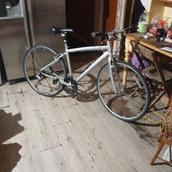 specialized sirrus bike