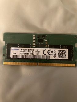 Samsung 8gb DDR5 4800 mhz