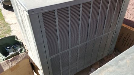 Goodman 3 .5 and 5ton AC Units