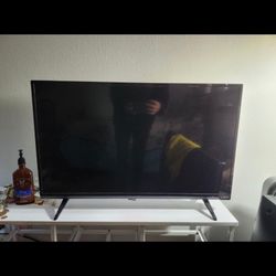 Vizio 38”