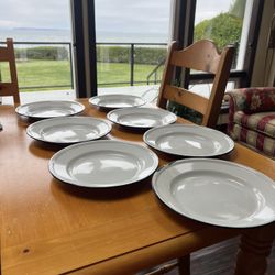 Enamelware - Set of 7 Dinner Plates - Solid White with Blue  Rim
