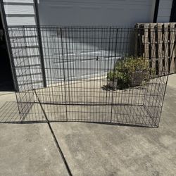 Dog Kennel/crate