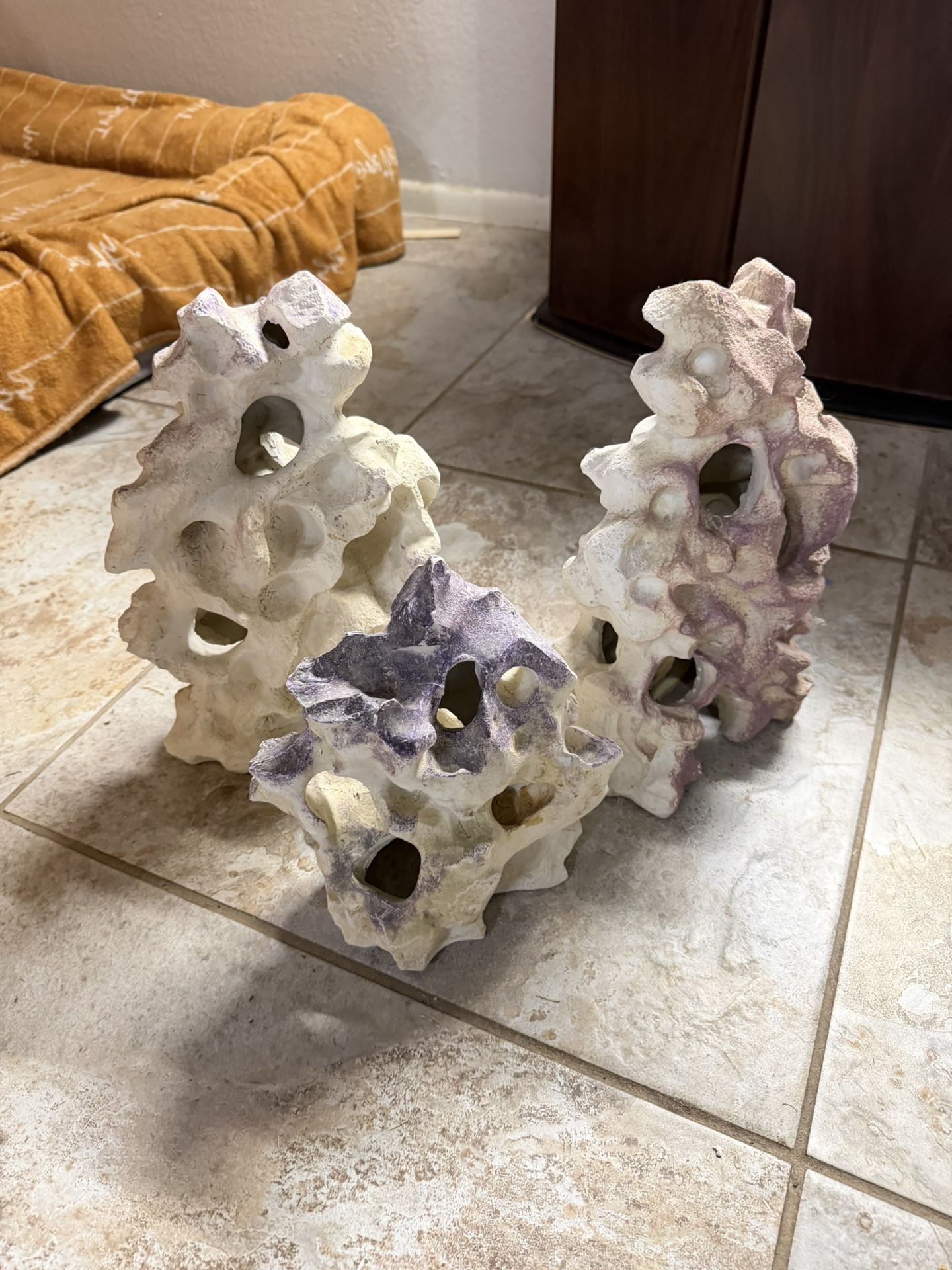 Aquarium Decorations (Fake Rocks)